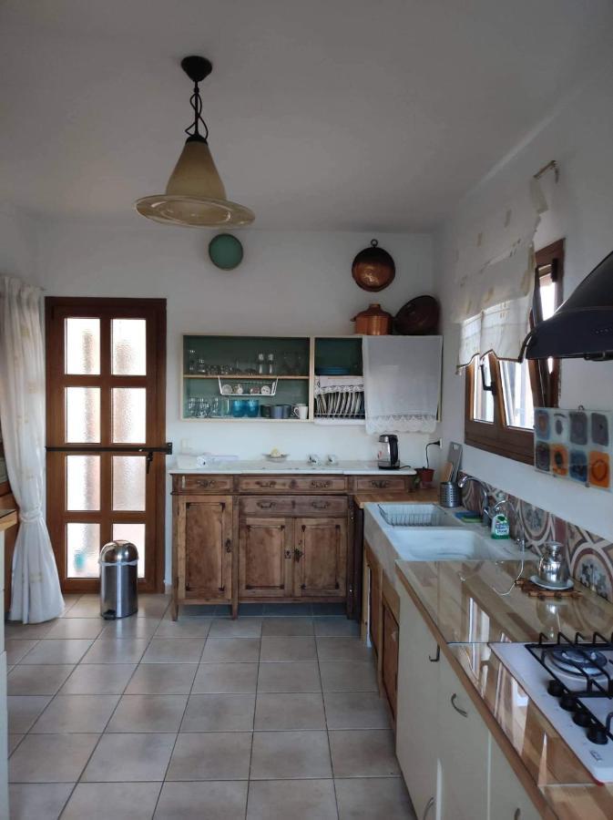 Aletraki -Off-Grid Retreat Above Heraklion, Peaceful Views Арханес Экстерьер фото