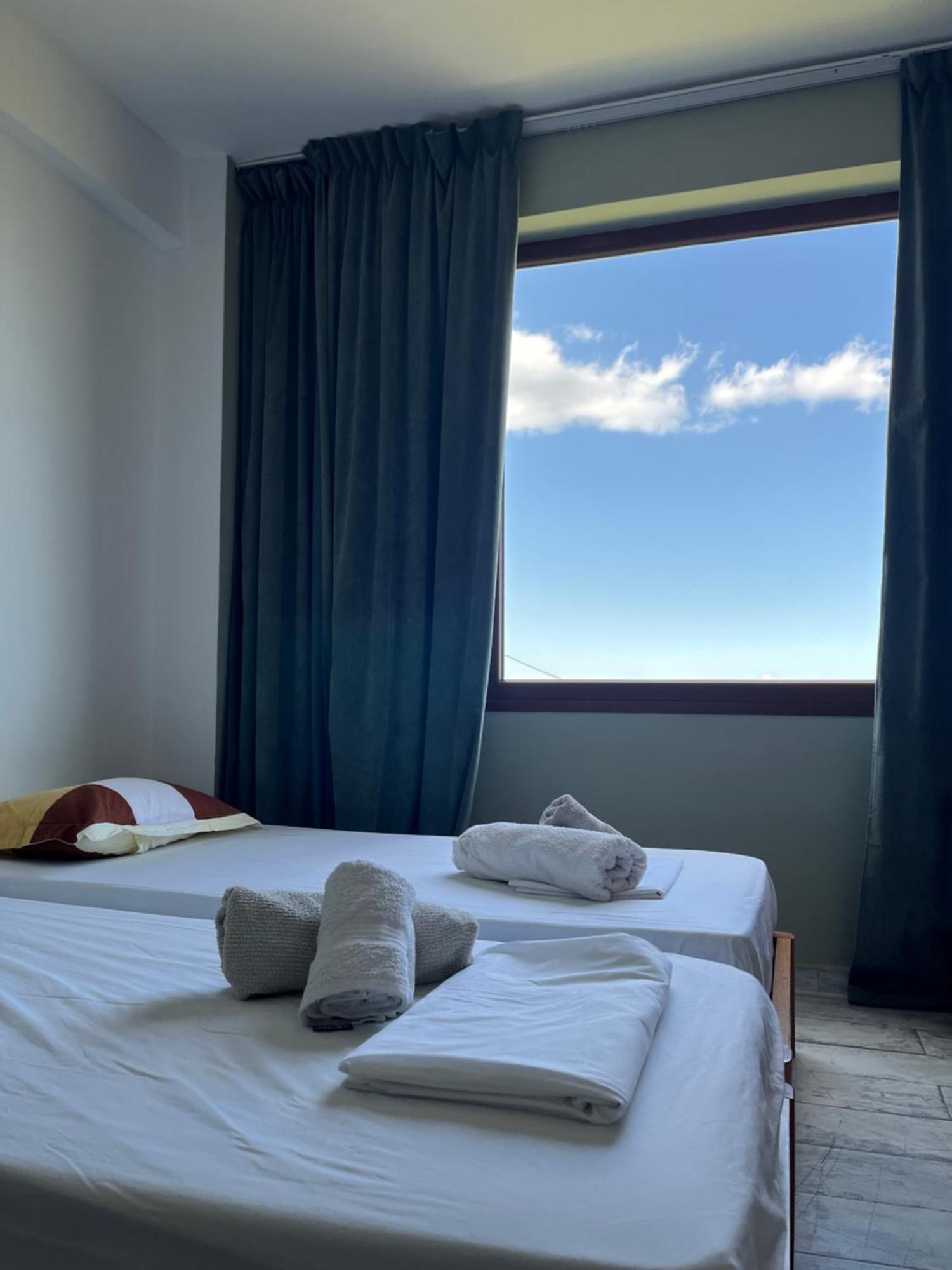 Aletraki -Off-Grid Retreat Above Heraklion, Peaceful Views Арханес Экстерьер фото