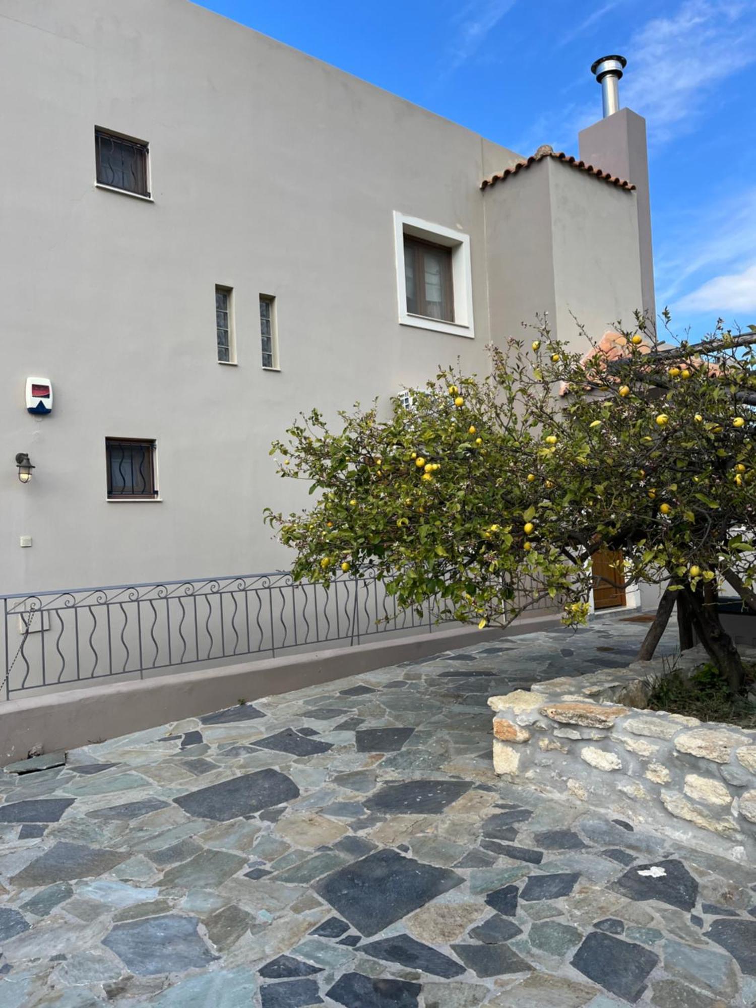Aletraki -Off-Grid Retreat Above Heraklion, Peaceful Views Арханес Экстерьер фото